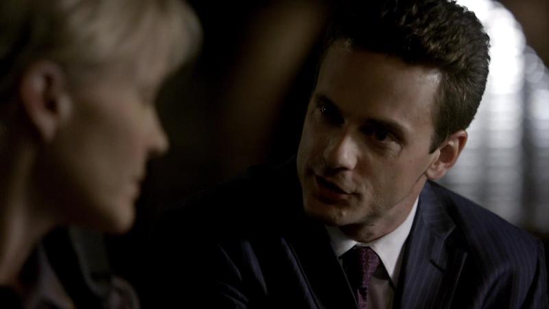 Дневники вампира - 1 сезон - 5 серия