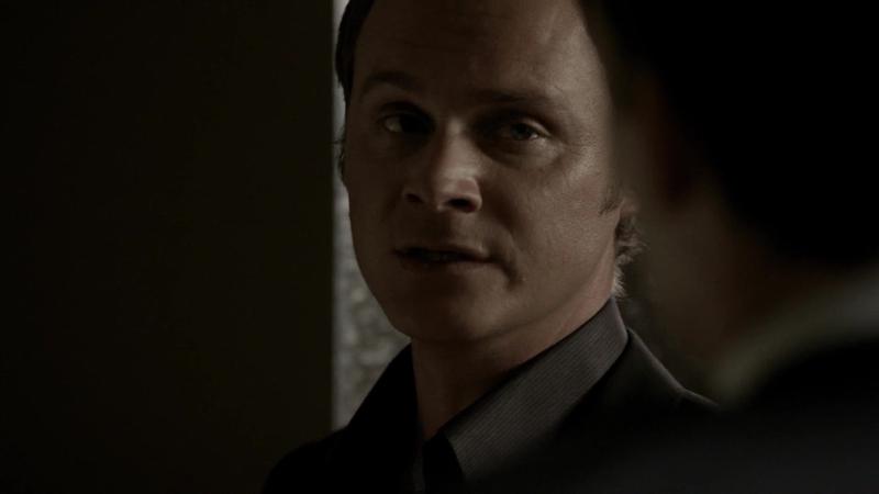 Дневники вампира - 1 сезон - 22 серия